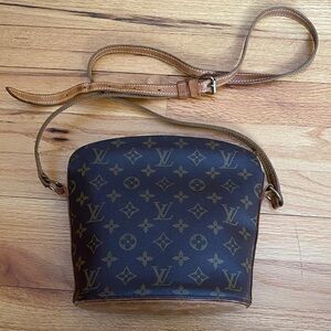 Louis Vuitton Vintage Drouot Monogram Crossbody Bag
